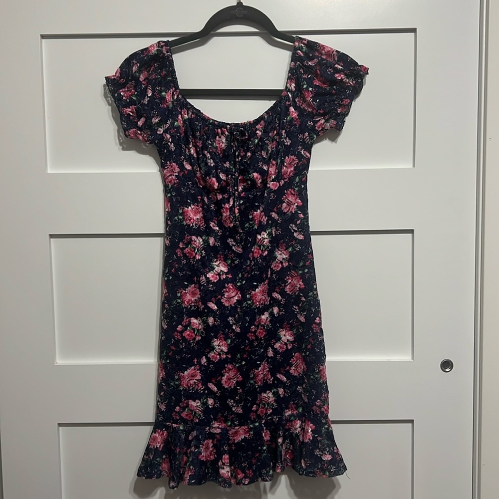 Lace blue floral mini dress size small